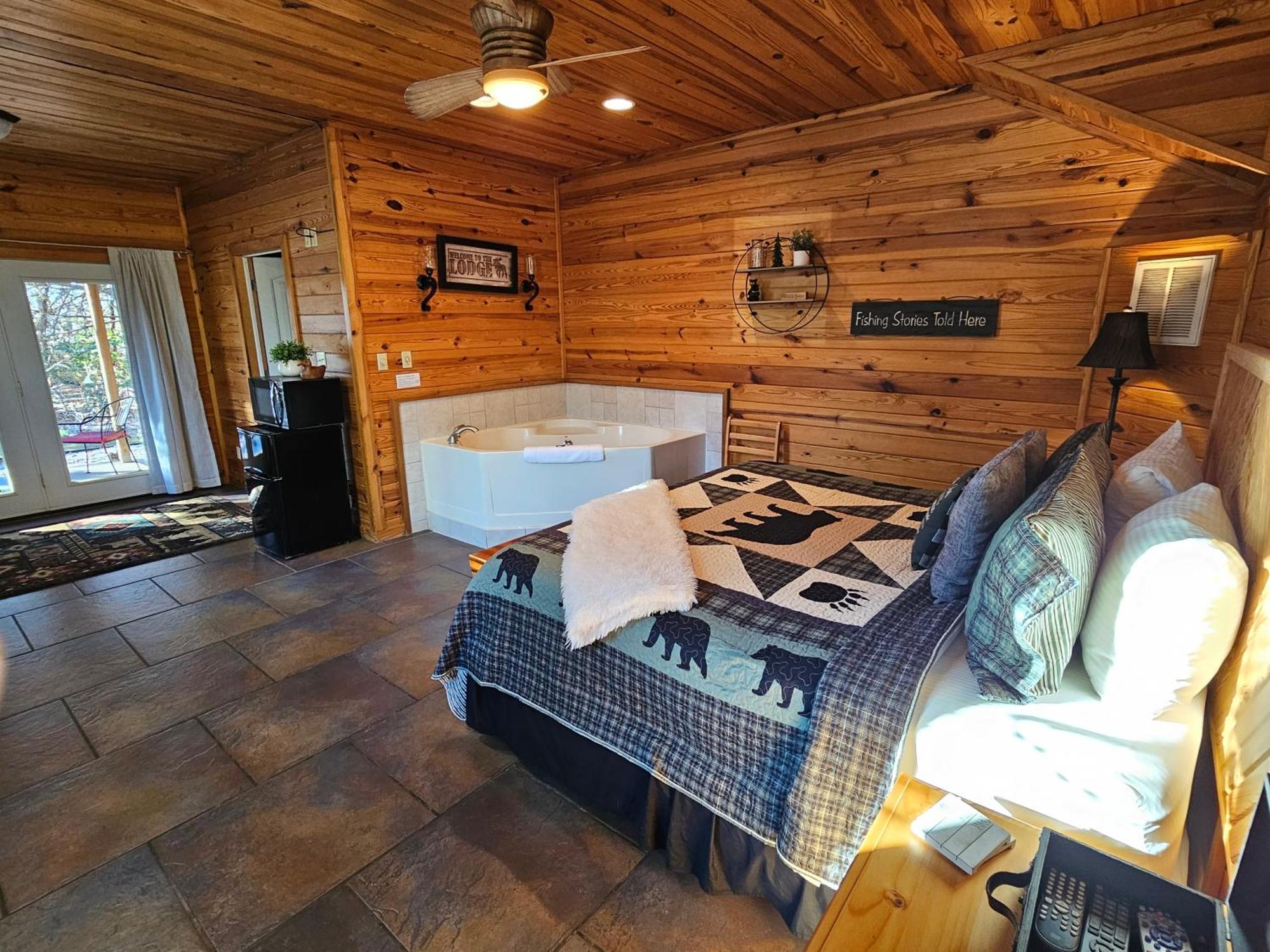 5 Min To Beaver Lake-King Bed-Fire Pit-Jetted Tub #2 Eureka Springs Bagian luar foto