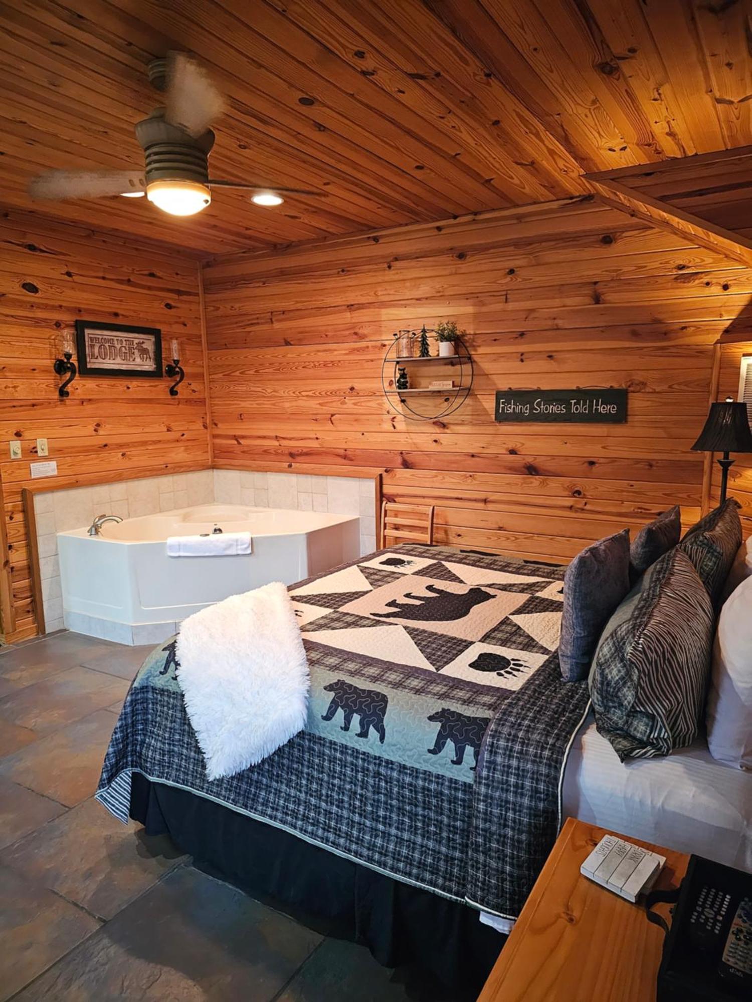 5 Min To Beaver Lake-King Bed-Fire Pit-Jetted Tub #2 Eureka Springs Bagian luar foto