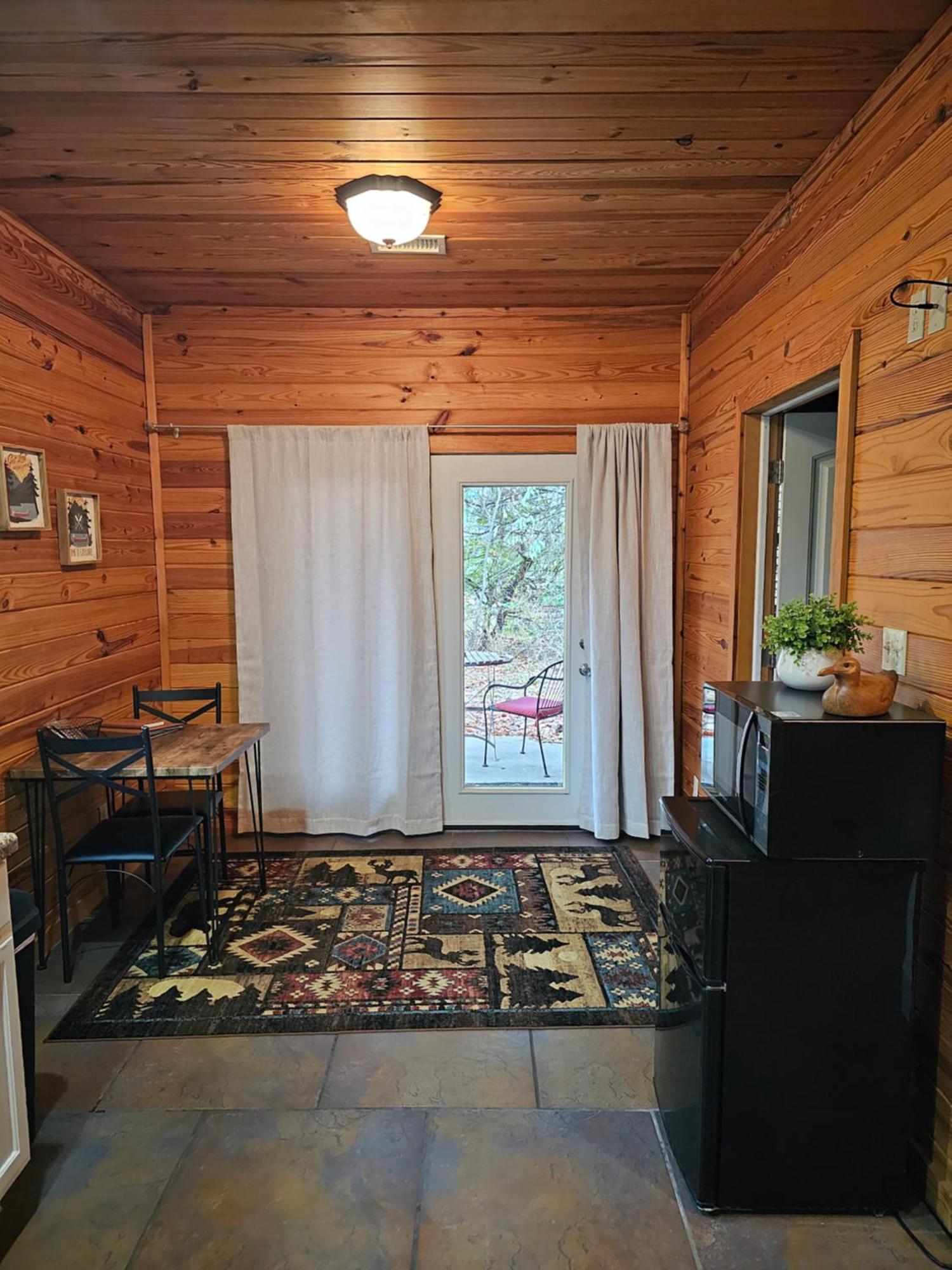 5 Min To Beaver Lake-King Bed-Fire Pit-Jetted Tub #2 Eureka Springs Bagian luar foto