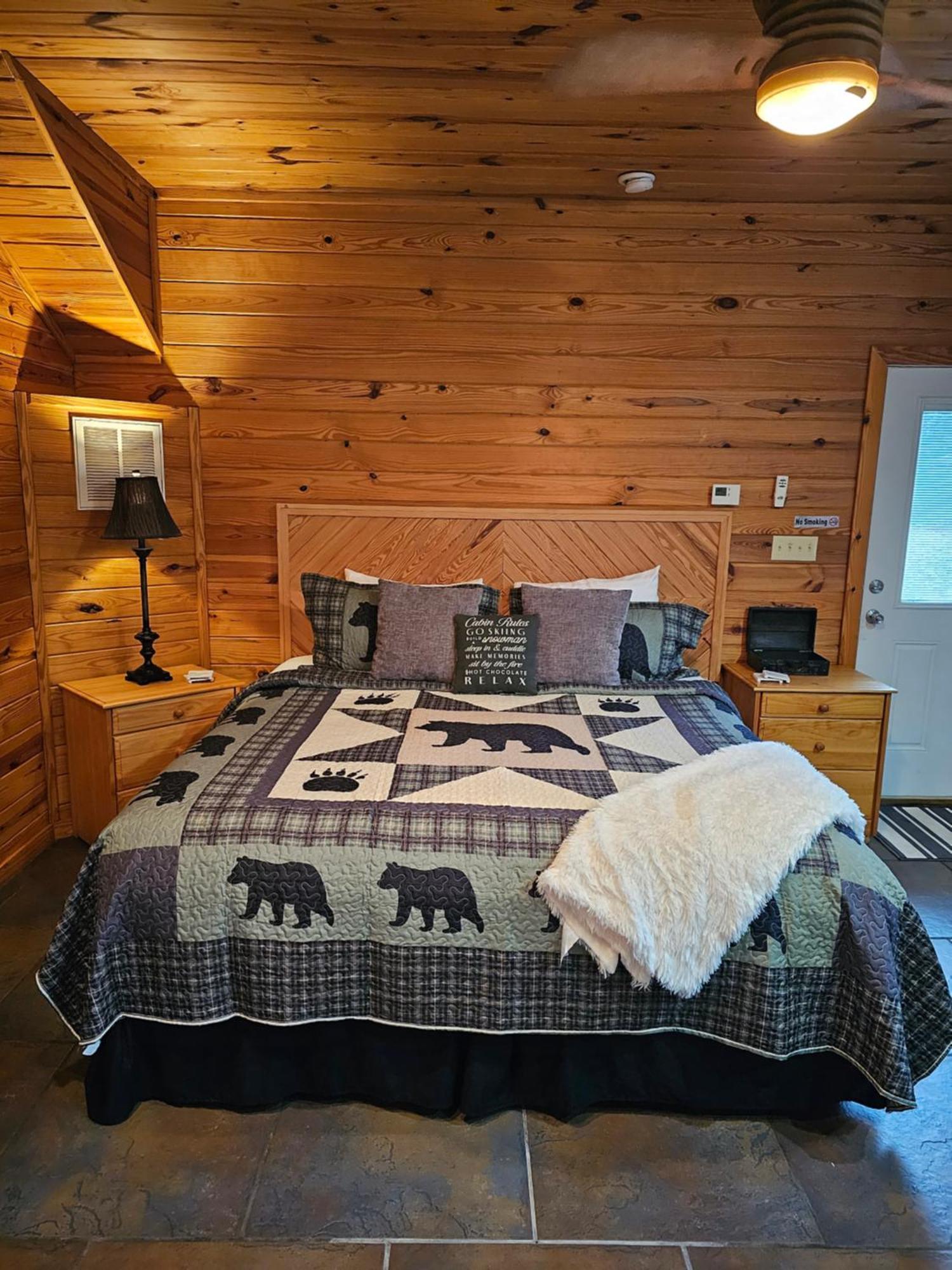 5 Min To Beaver Lake-King Bed-Fire Pit-Jetted Tub #2 Eureka Springs Bagian luar foto